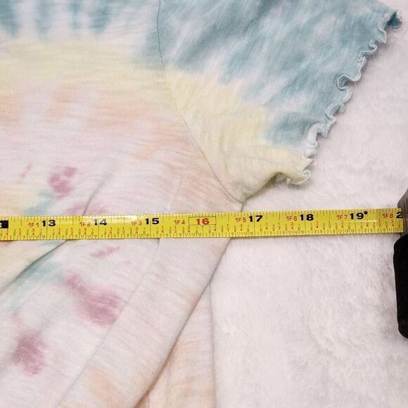 American Eagle Women's twist front Multi Color Tie-Dye crop top size M - Picture 4 of 7